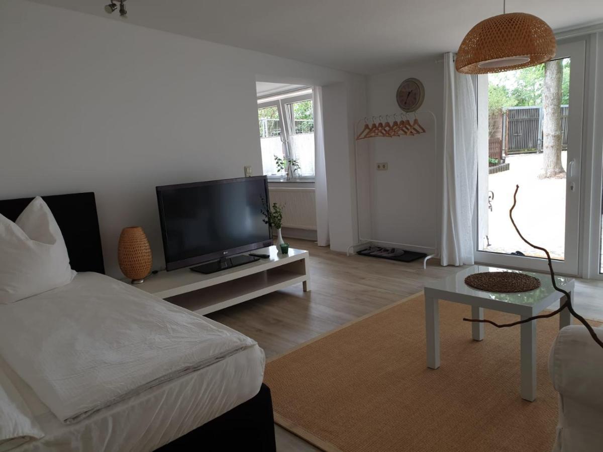 Ferienwohnung Lindenhof, Zentrumsnah Mit Terrasse Und Grillmoeglichkeit Magdeburg Exteriör bild